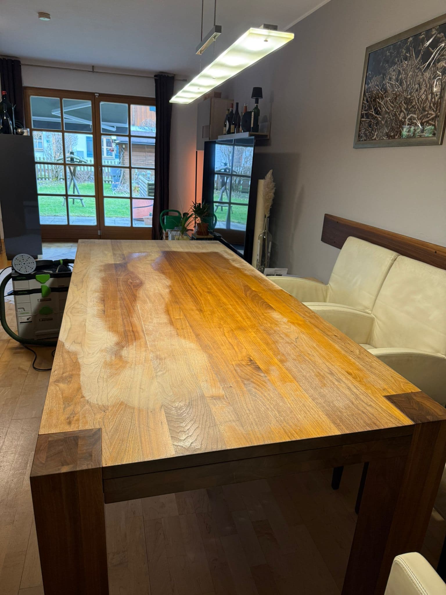 Table polish work